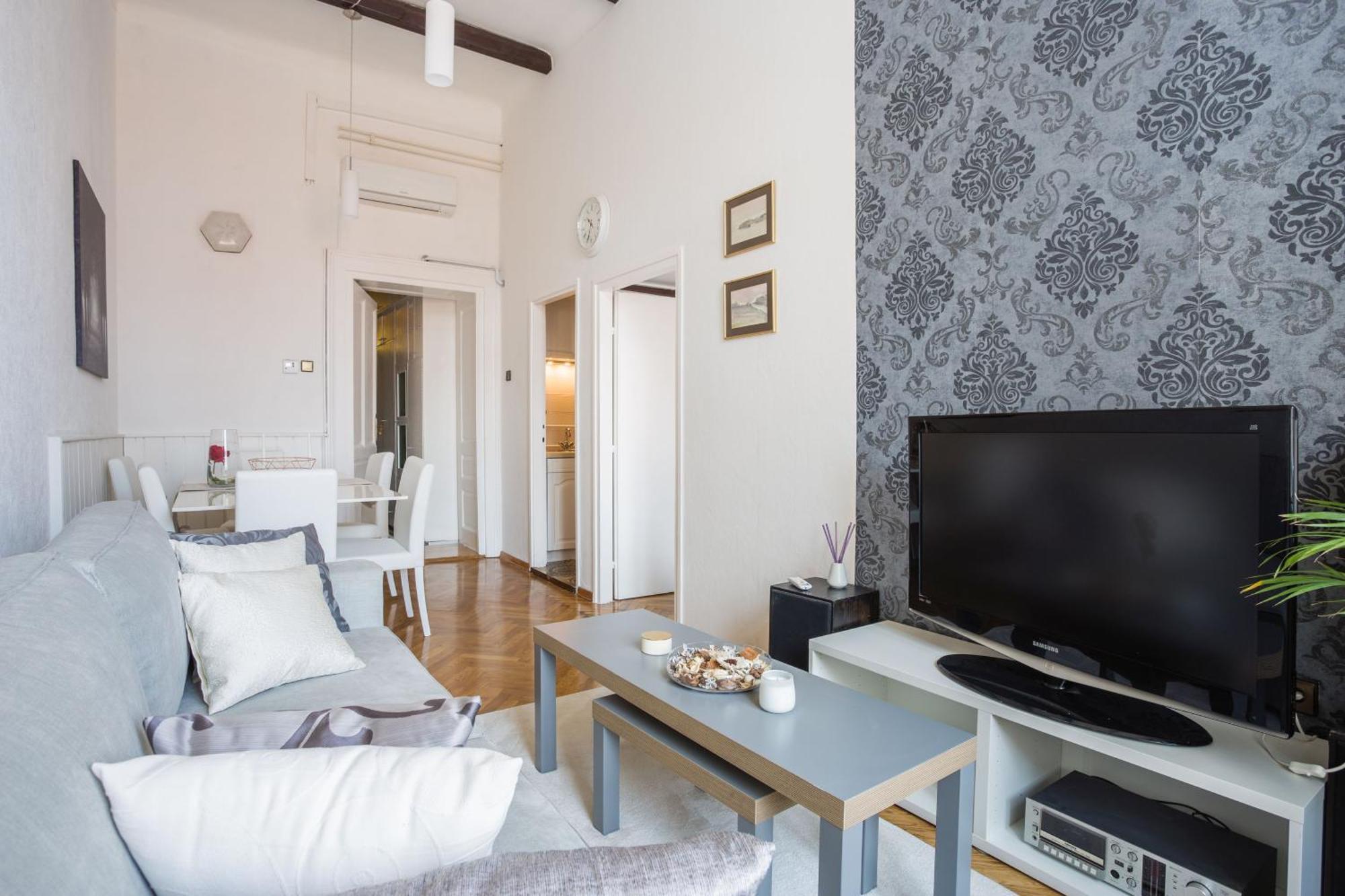 Apartment Katarina By Blueapartments Zagreb Buitenkant foto